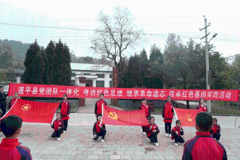 逃离洁白的宾馆